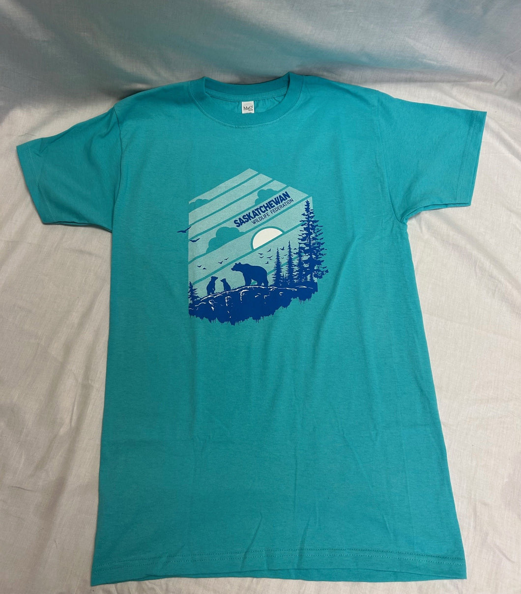 041 T-Shirt Hexagon Landscape with Bear/Deer